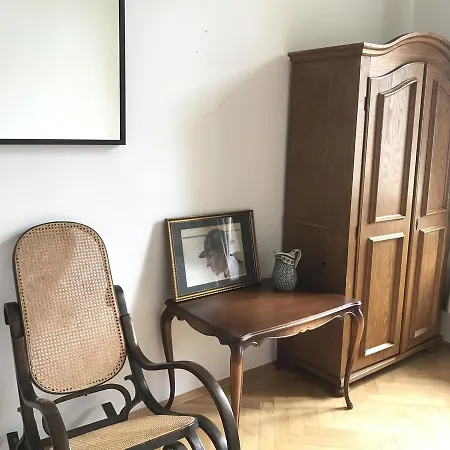 Apartment Feel Good